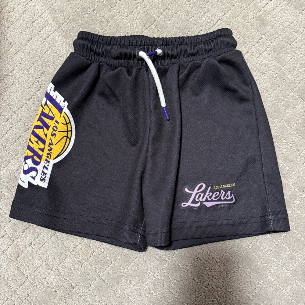 Lakers NBA Cotton On Shorts sz 2T